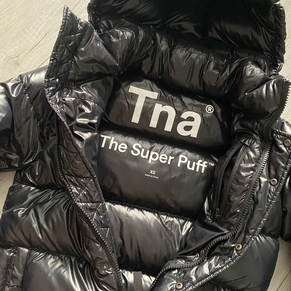 TNA SuperPuff Gloss Black - Picture 4 of 16